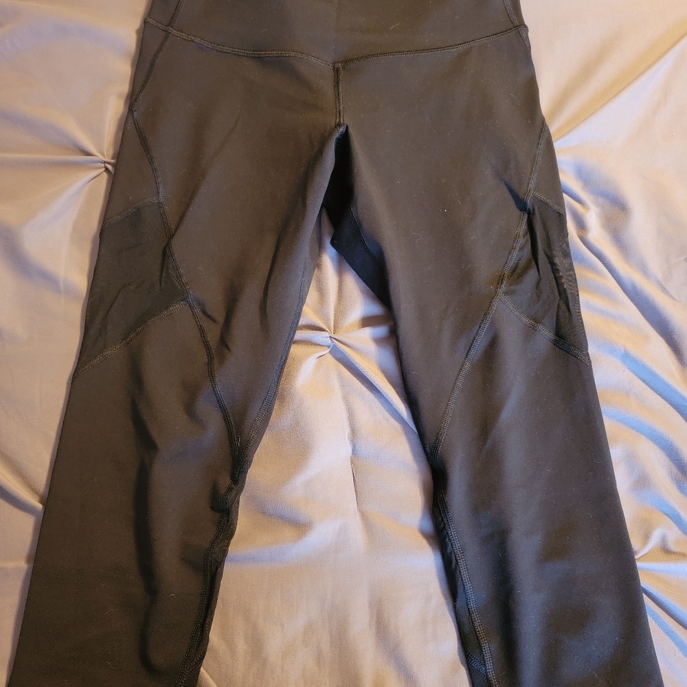 Old Navy Active Capri